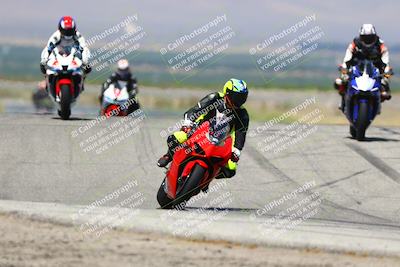 media/May-25-2025-Lets Ride (Sun) [[0ff033e448]]/B Group/1120am (Grapevine)/